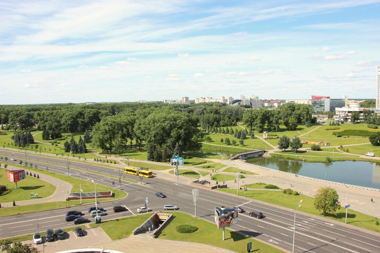 Hotel Yubileiny Minsk Exterior photo